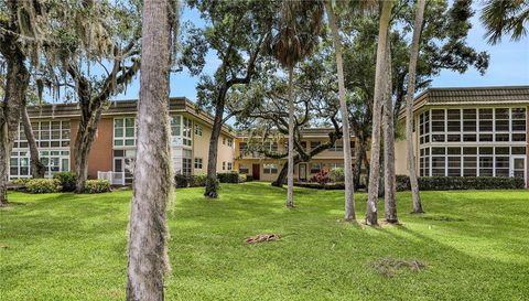 11 Vista Gardens