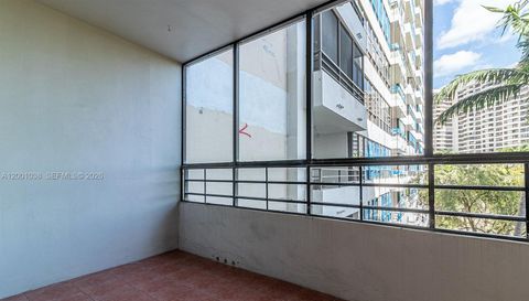 500 Three Islands Blvd