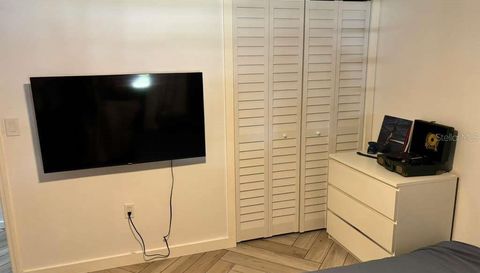 1800 GRANADA BOULEVARD