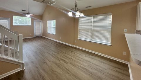 312 Robyns Gln Cir