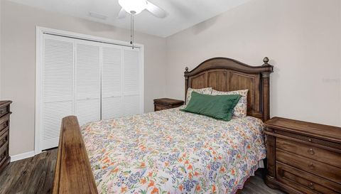 3006 SPRAWLING OAKS PLACE