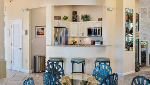 6085 BAHIA DEL MAR CIRCLE