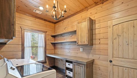 605 Toccoa Preserve Lane