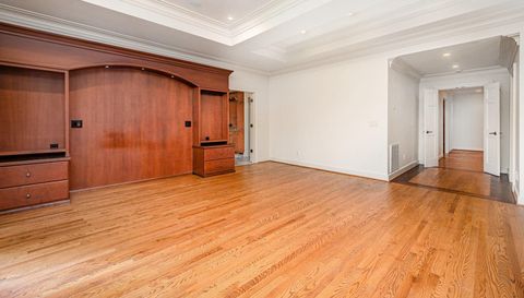 1820 Hunting Ridge Rd