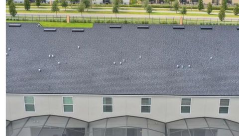 1692 TROPICAL PALMS CIRCLE