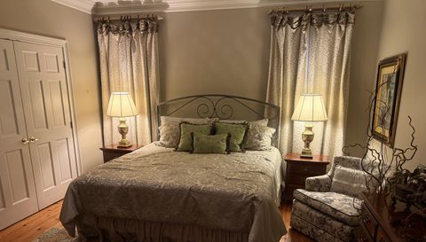 4806 Greenhill Blvd NW