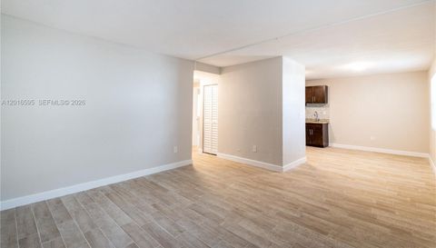 601 S Flagler Ave
