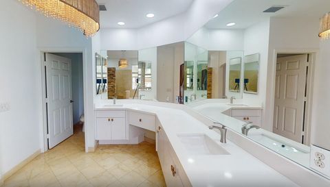 949 Harbor View N