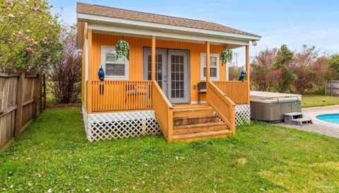 10108 Castleberry Blvd