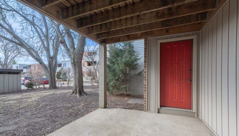 1840 W Highland Avenue