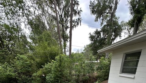1000 NW 39th Dr