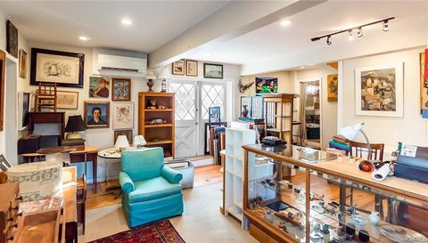 30-32 Mill Hill Rd