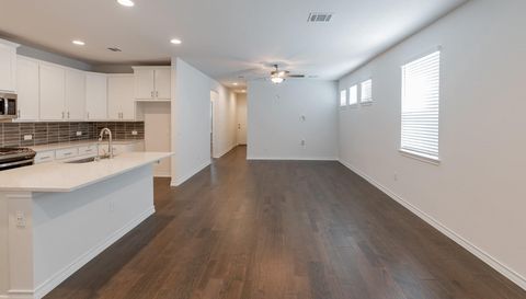 5302 Mulberry Grove LN