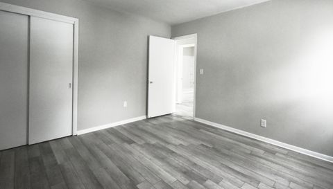 2426 Montgomery Ave NW