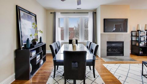 3358 N Monticello Avenue