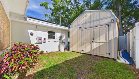 101 N MERCURY AVENUE