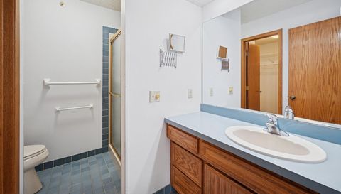 2639 Lake Court Circle