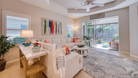 4882 Maymont Park Cir