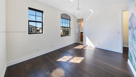 11475 Watercrest Circle East