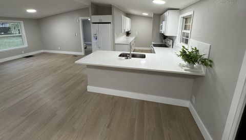 8801 Marc David Ln