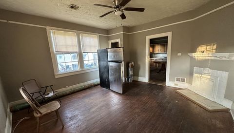 404 4th St
