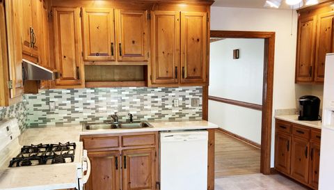 5 Jamesview Cir