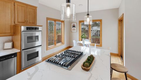 10035 Gristmill Ridge