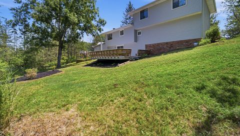 5864 N Oval