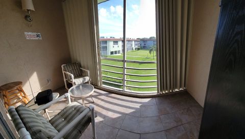 3300 Springdale Boulevard