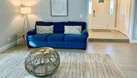 990 Town Terrace