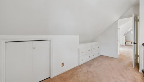 49 Sheridan Avenue S