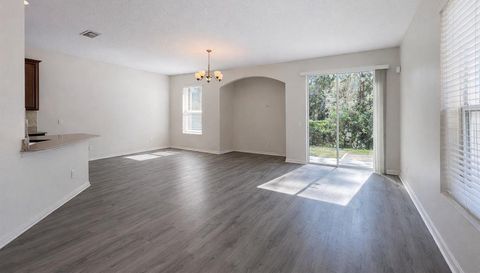 15342 OAK APPLE COURT