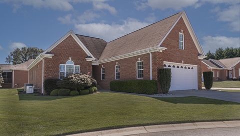 2 Hartsfield Ct