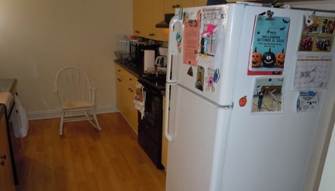 138 W Irving Park Road