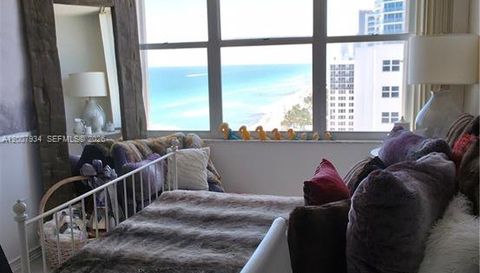 2751 N Ocean Dr