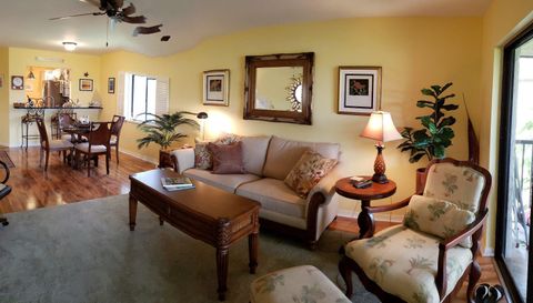 6303 SE Williamsburg Dr