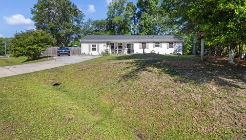 302 Richelieu Rd Wilmington