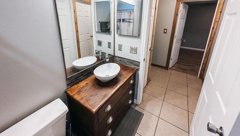 222 Highlands Lake Dr