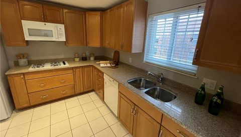 10381 Oxford Hill Drive