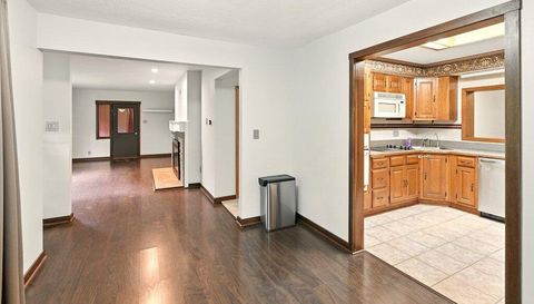 2200 Yellow Creek Rd