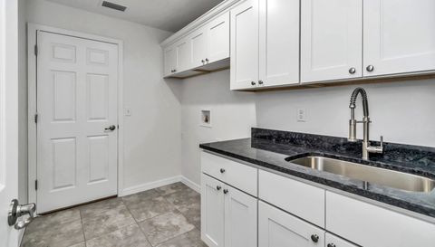 19416 SW 98th Place Rd