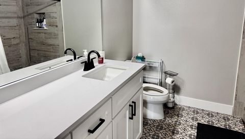 12301 Bella Sera Dr