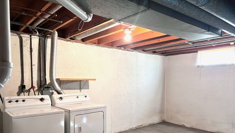 2613 HAWTHORNE Drive