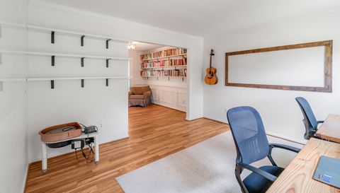 12328 Sandringham Pl