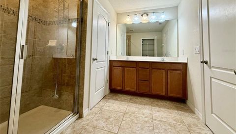 7522 ALOMA PINES COURT