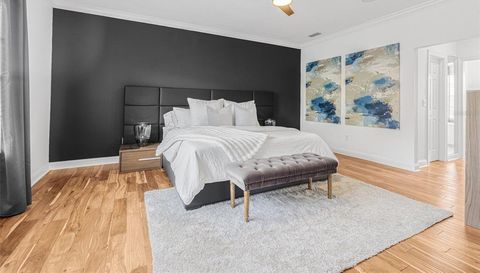 313 INNER HARBOUR CIRCLE