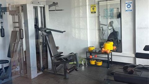 3205 Avenue Isla Verde