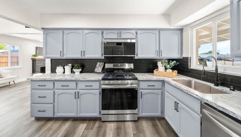 6741 Steiner Dr