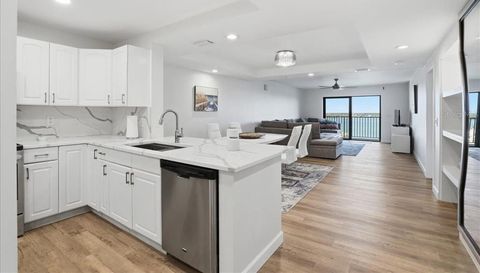 7300 SUN ISLAND DRIVE S