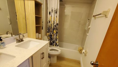 2924 Cottage Grove Ct